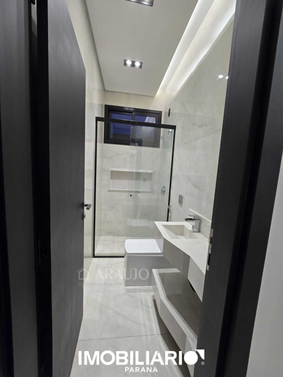 Residência para  Venda em Umuarama pela Araujo