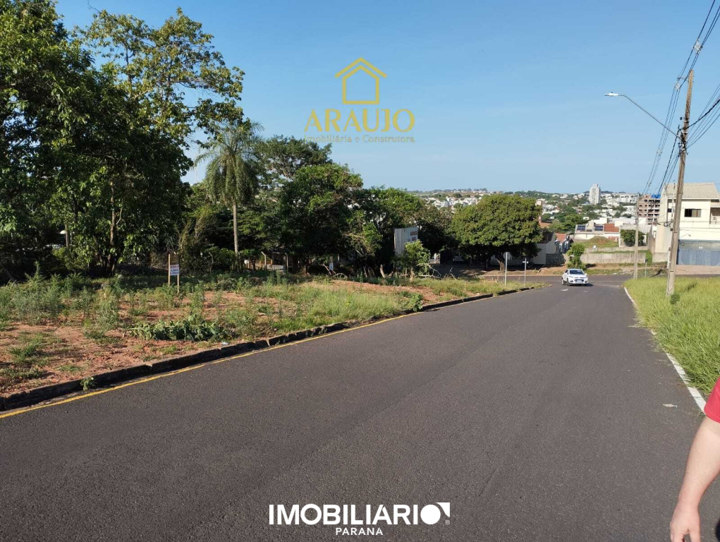 Terreno para  Venda em Umuarama pela Araujo
