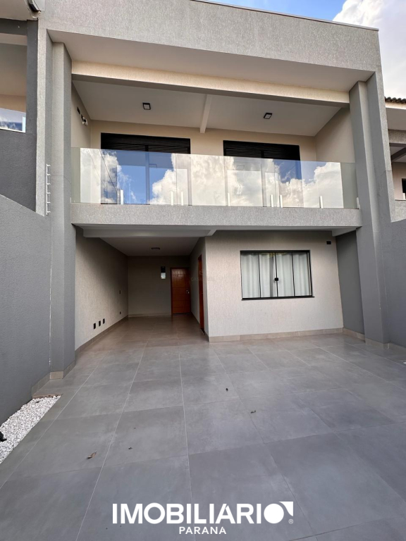 Sobrado para  Venda em Campo Mourão pela Casa fácil