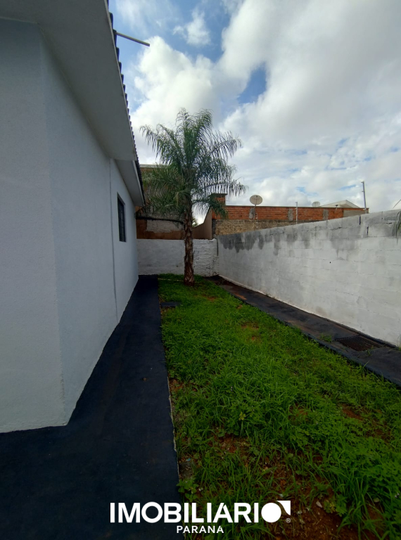 Residência para  Alugar em Umuarama pela Bom Imóveis