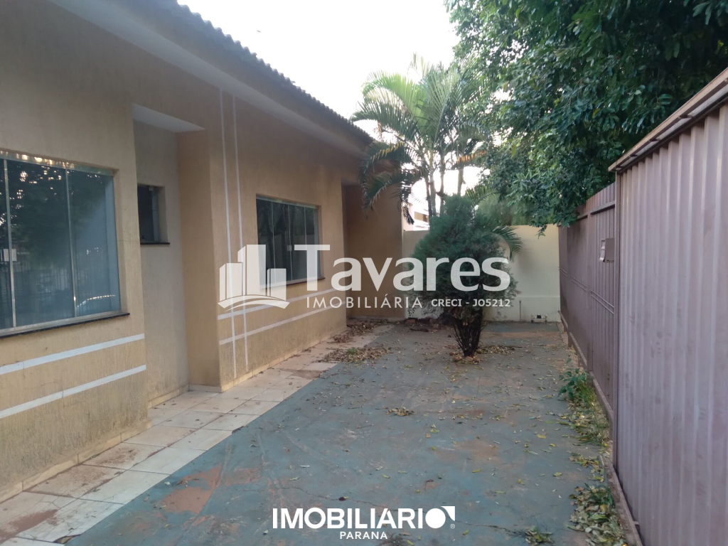 Residência para  Venda em Umuarama pela Tavares