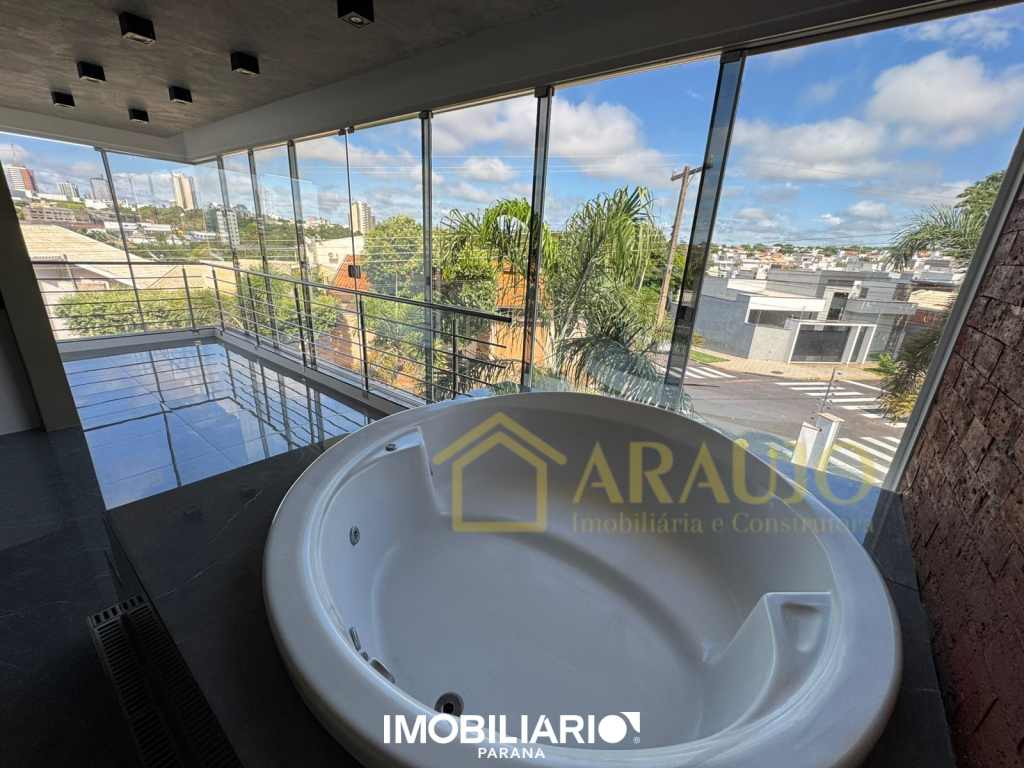 Residência para  Venda em Umuarama pela Araujo