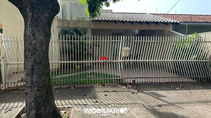 Residência para  Venda em Umuarama pela Paulo Sergio