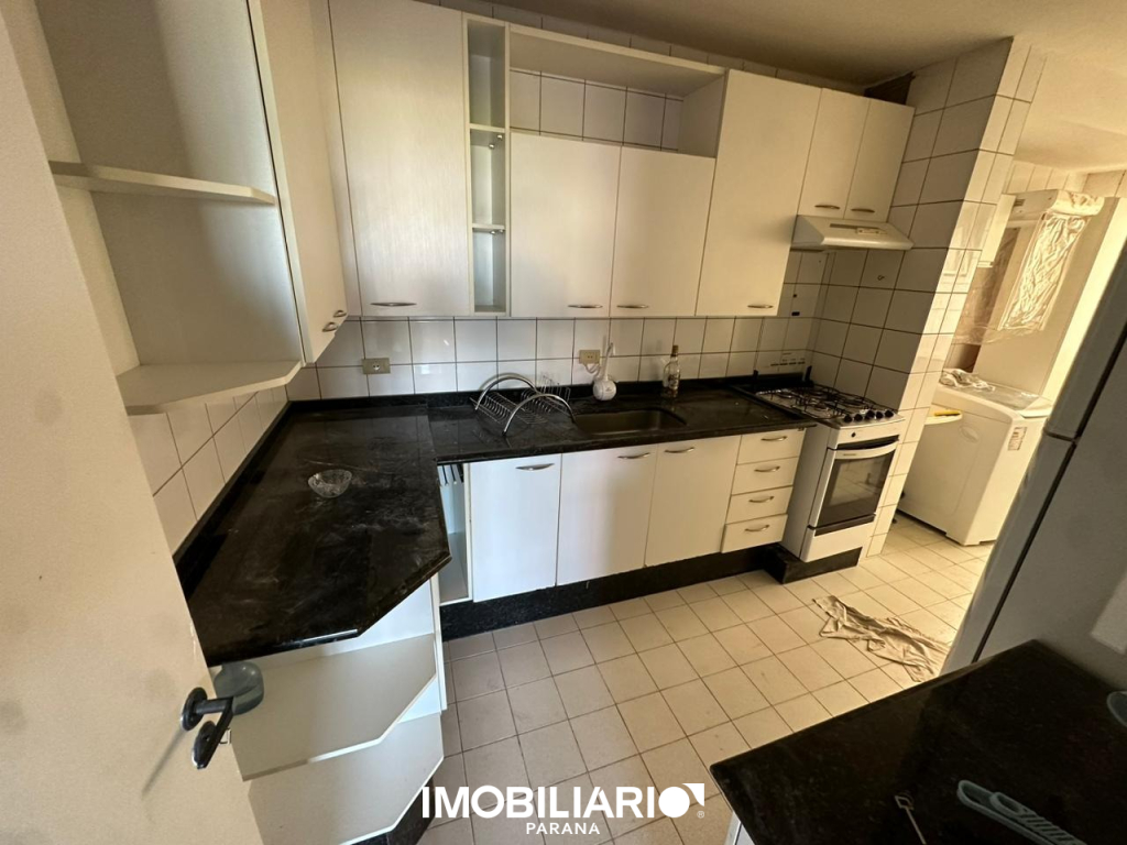 Apartamento para  Venda em Umuarama pela Babolim