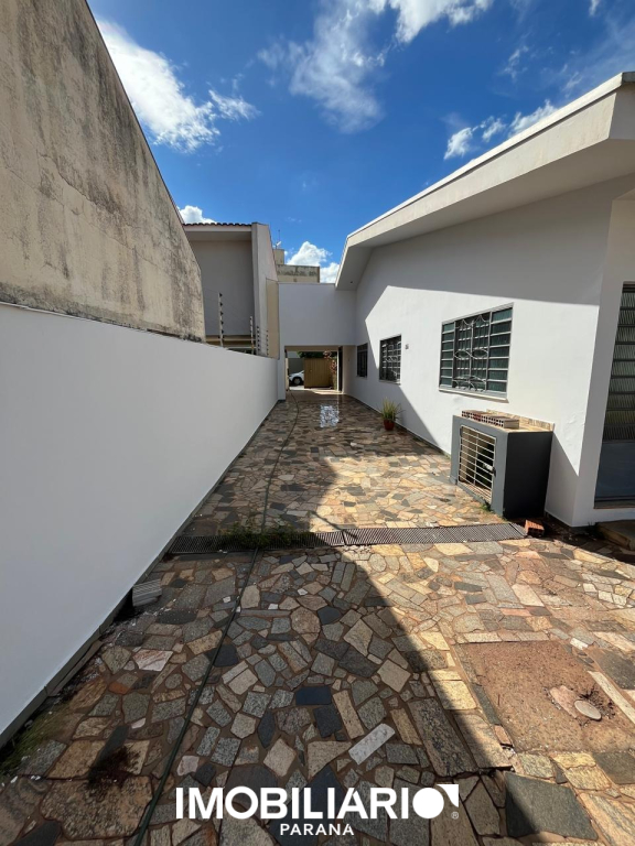 Residência para  Alugar em Umuarama pela Babolin imóveis