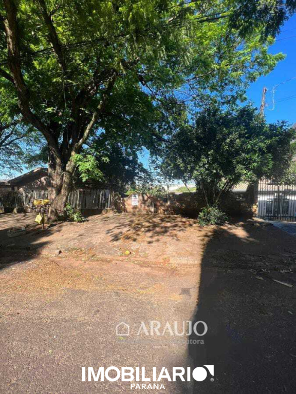 Terreno para  Venda em Umuarama pela Araujo