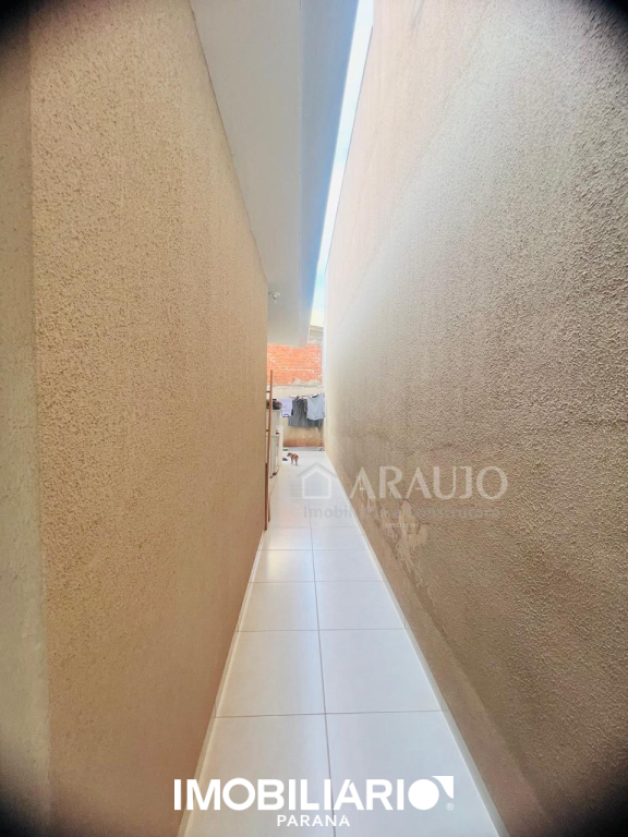 Residência para  Venda em Umuarama pela Araujo