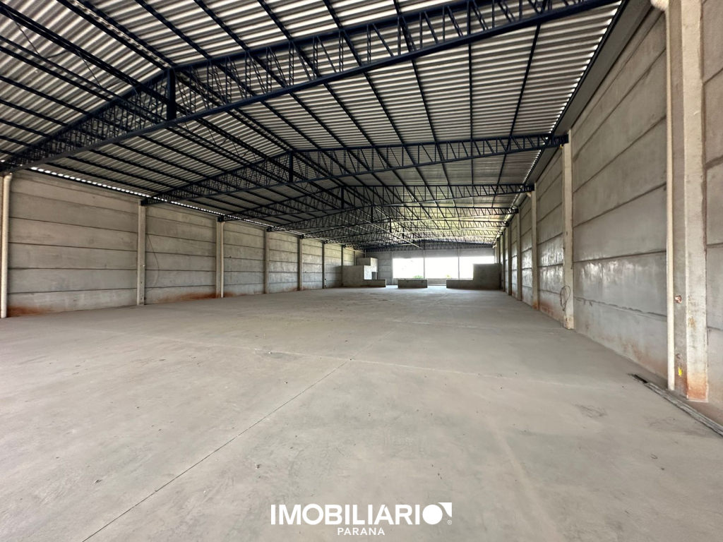 Salão Comercial para  Alugar em Umuarama pela Caetano & Otávio