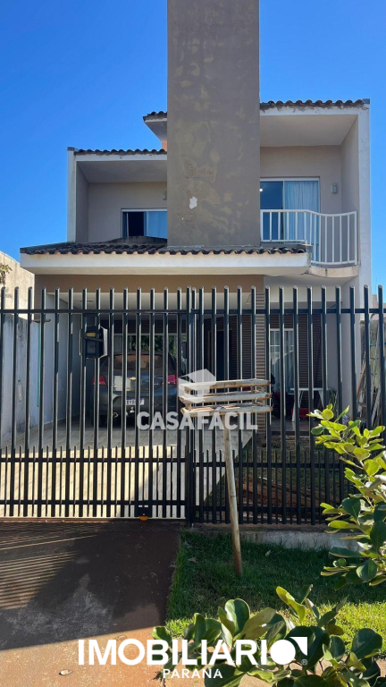 Sobrado para  Venda em Campo Mourão pela Casa fácil