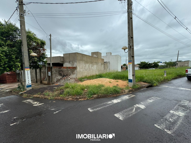 Terreno para  Venda em Umuarama pela Babolim