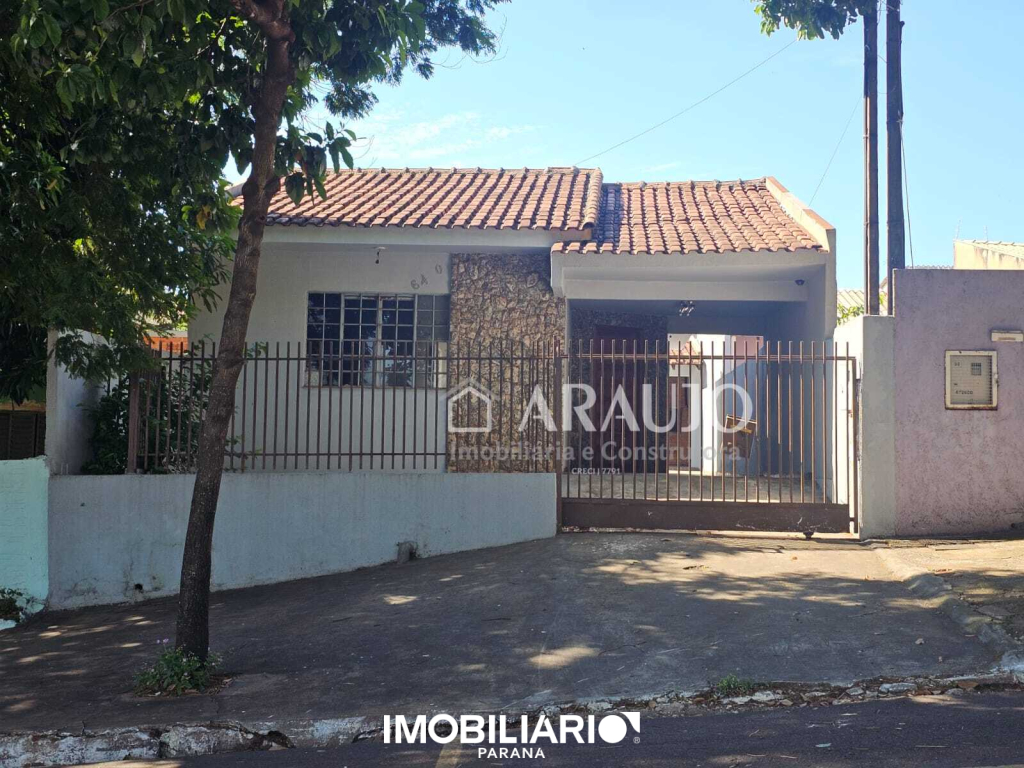 Residência para  Venda em Umuarama pela Araujo