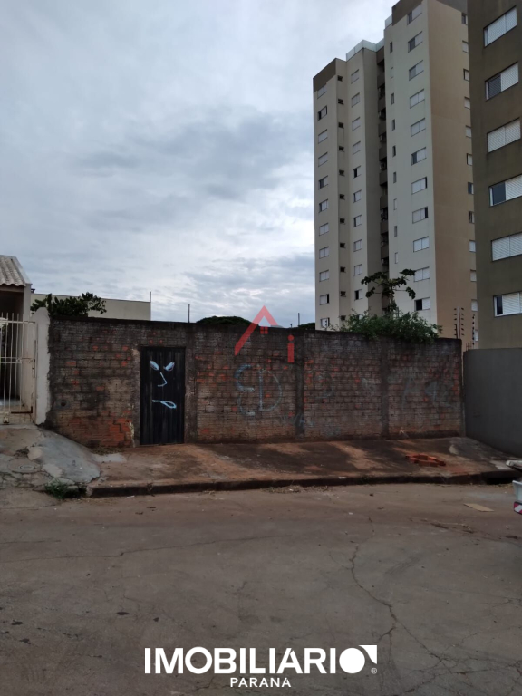 Terreno para  Venda em Umuarama pela DPI Imobiliária