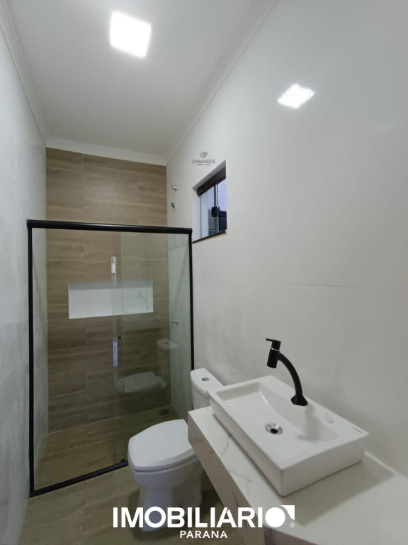 Comercial E Residencial para  Venda em Campo Mourão pela Casa fácil