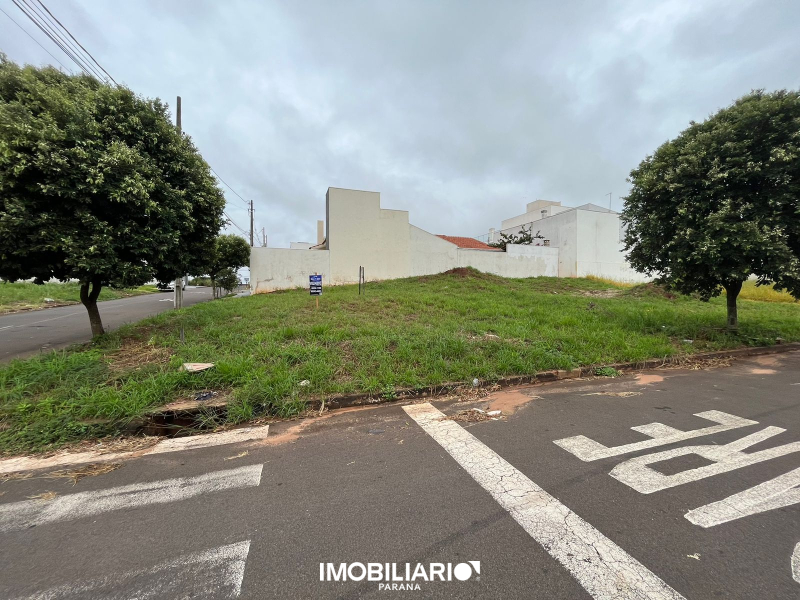 Terreno para  Venda em Umuarama pela Ilha Bella