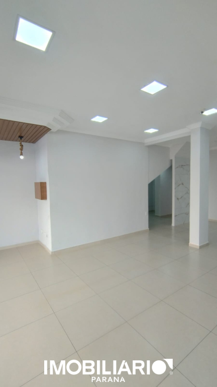 Sala Comercial para  Alugar em Umuarama pela Bom Imóveis