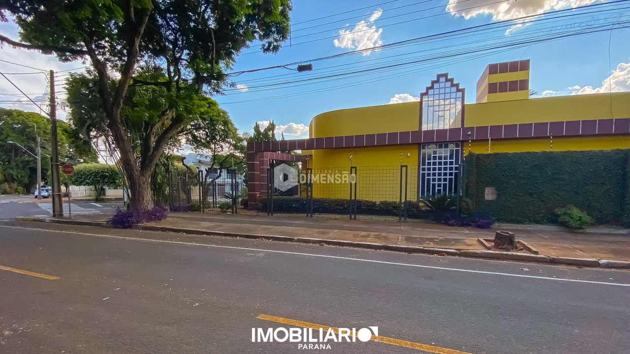 Residência para  Venda em Umuarama pela Dimensão