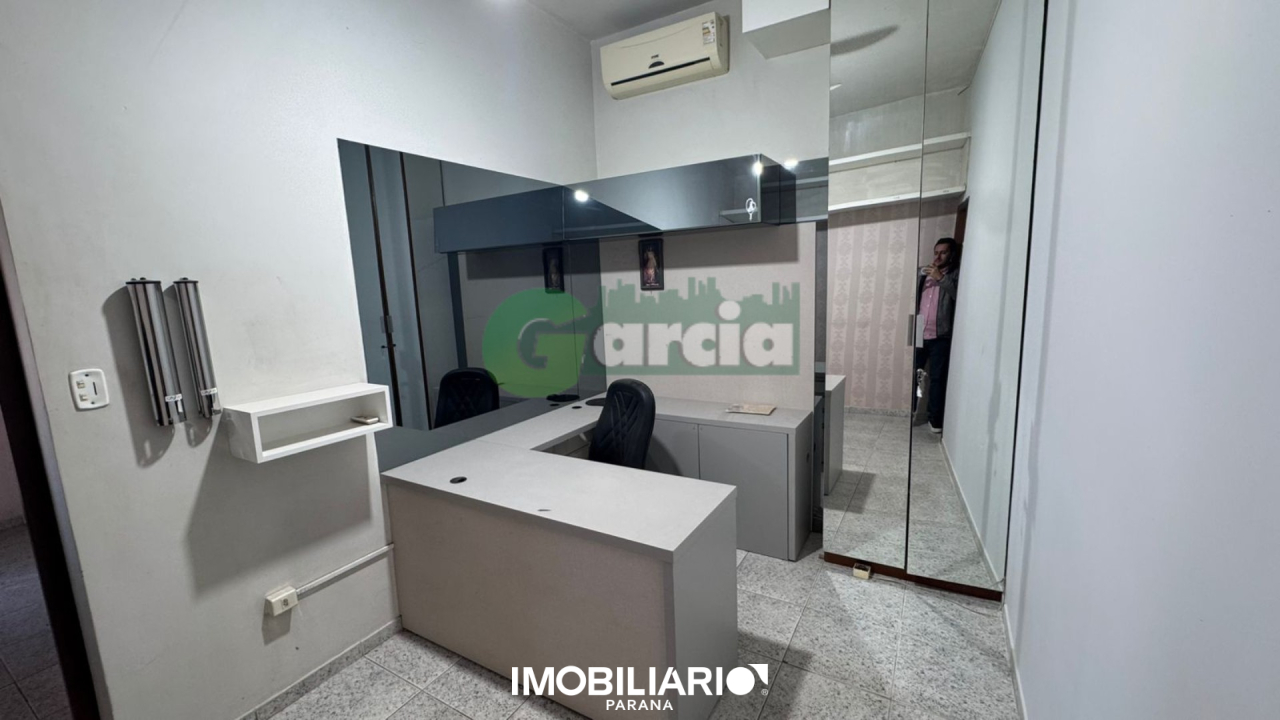 Salão Comercial para  Venda em Umuarama pela Garcia Imóveis