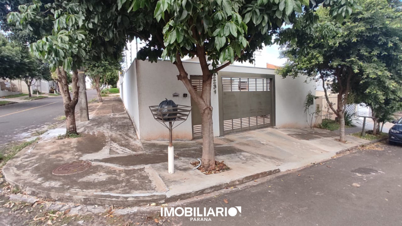 Residência para  Venda em Umuarama pela Ilha Bella