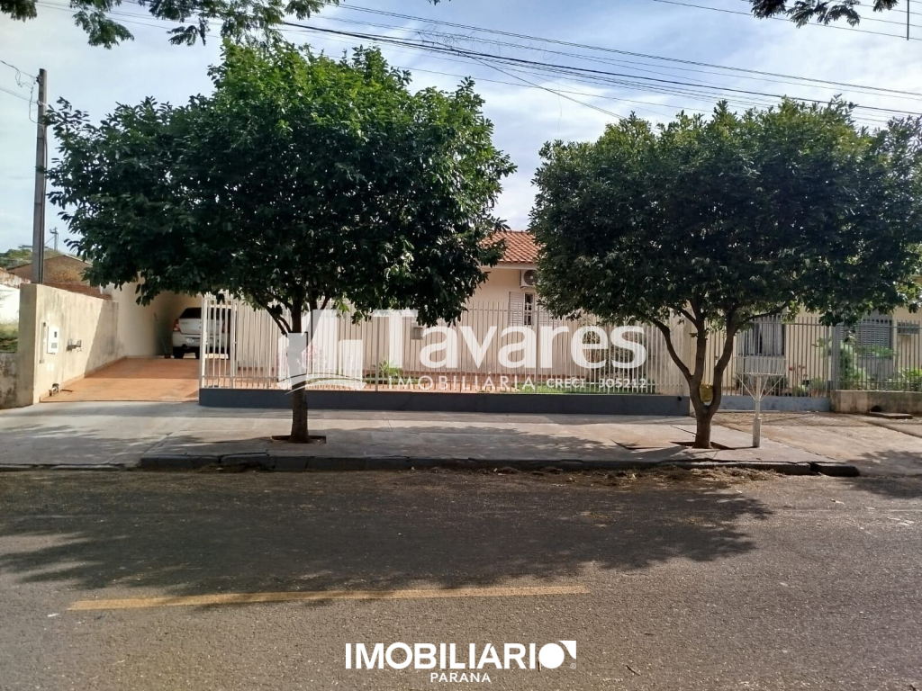 Residência para  Venda em Umuarama pela Tavares