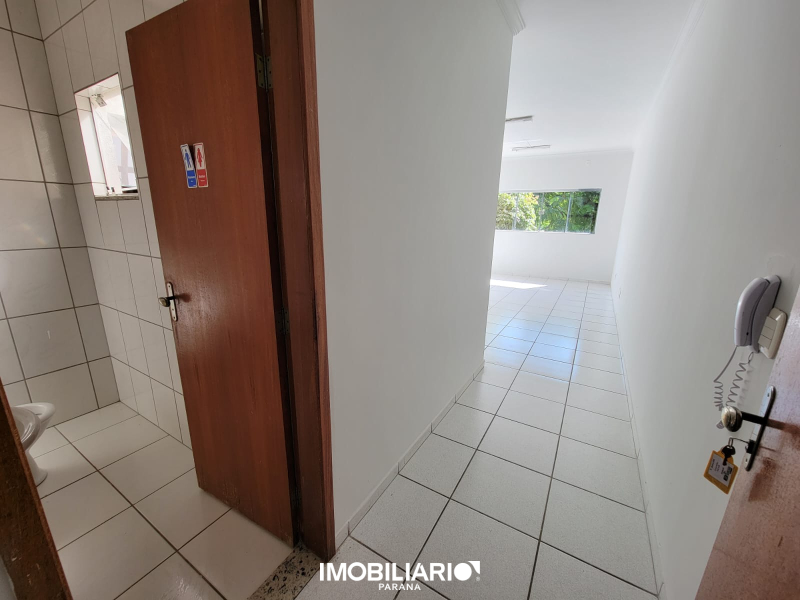 Sala Comercial para  Alugar em Umuarama pela Delta