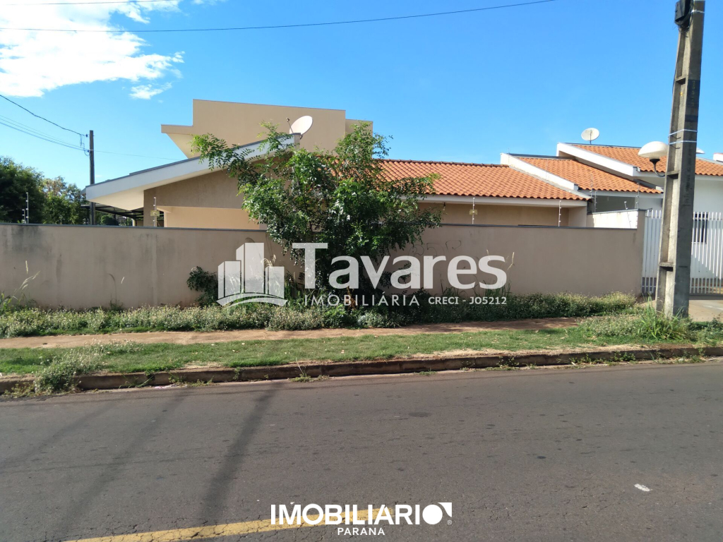 Residência para  Venda em Umuarama pela Tavares