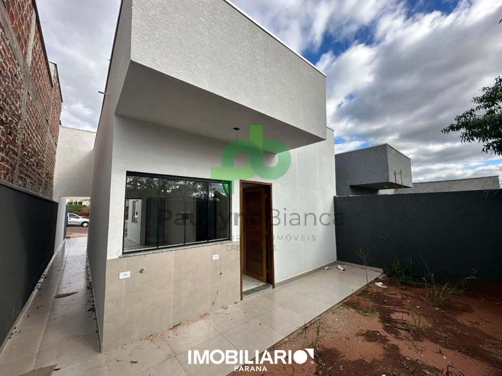 Residência para  Venda em Umuarama pela Paullyne Bianca corretora de imóveis