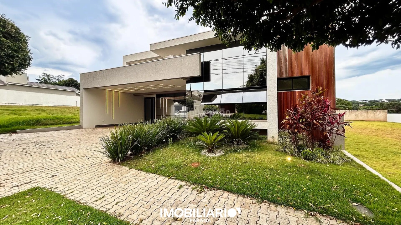 Residência para  Venda em Umuarama pela Dimensão