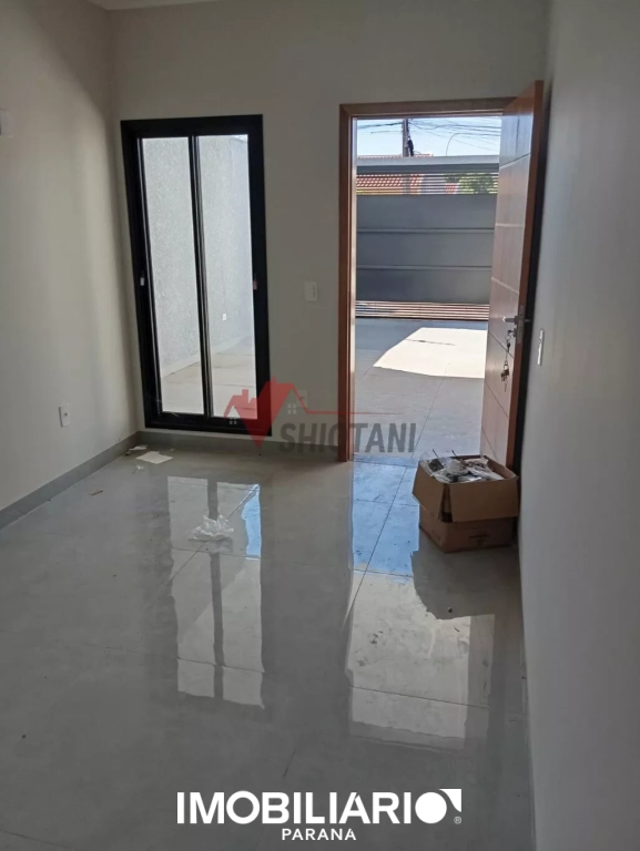 Sobrado para  Venda em Umuarama pela Shiotani Imóveis