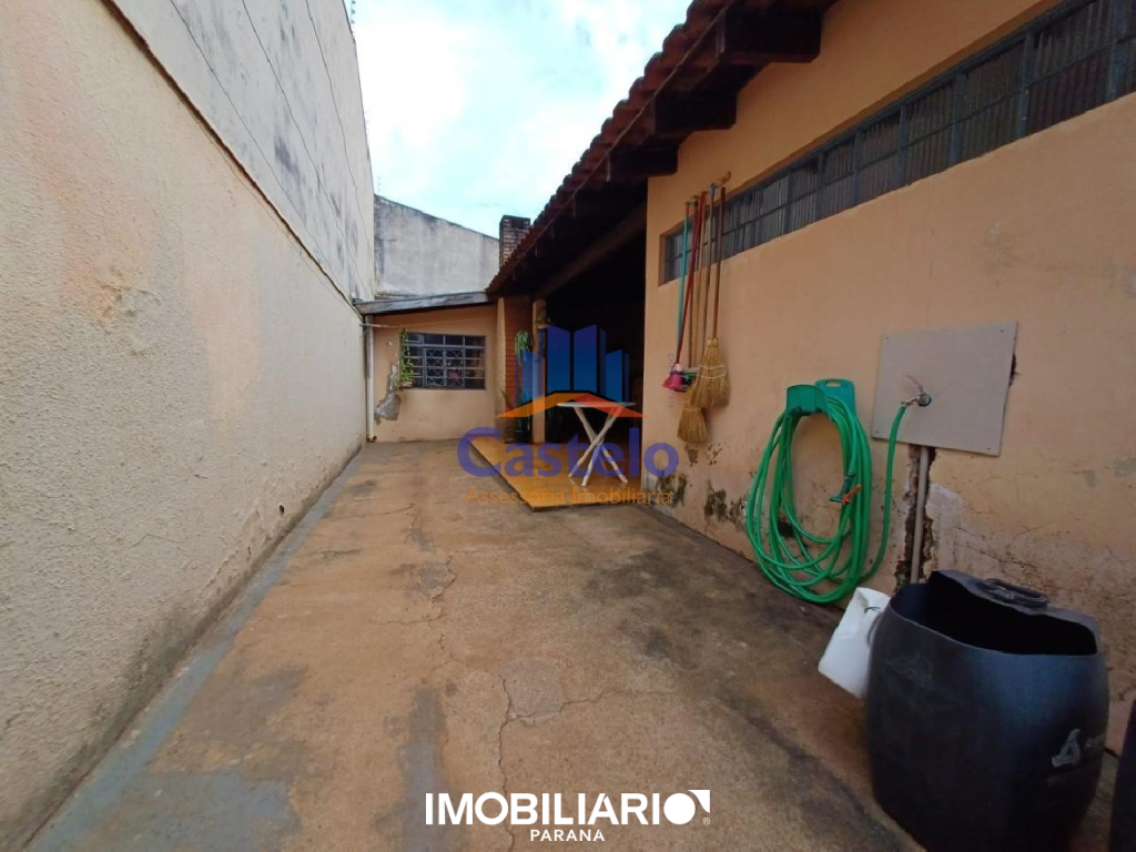 Prédio Comercial para  Venda em Umuarama pela Castelo Assessoria Imobiliária