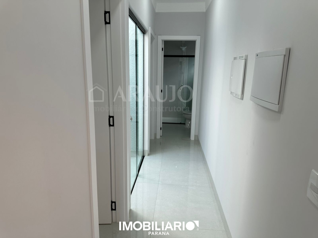 Residência para  Venda em Umuarama pela Araujo