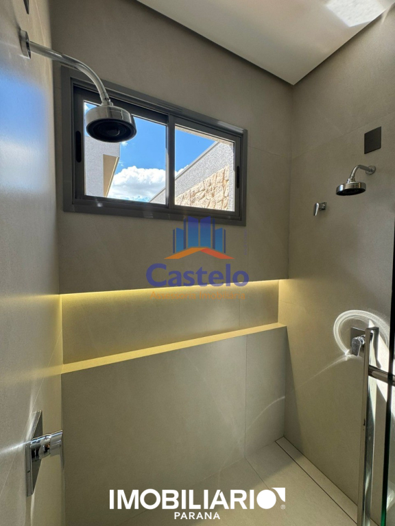 Residência para  Venda em Umuarama pela Castelo Assessoria Imobiliária