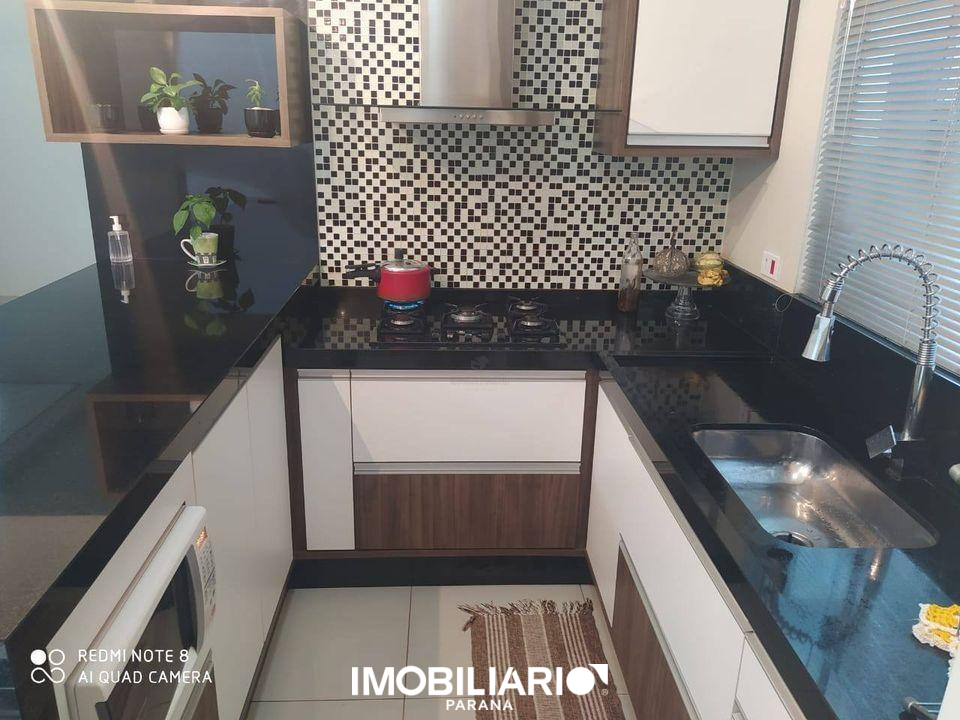 Sobrado para  Venda em Campo Mourão pela Casa fácil