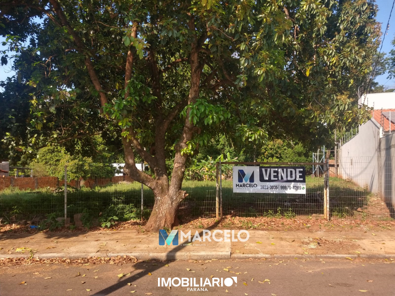 Terreno para  Venda em Umuarama pela Marcelo