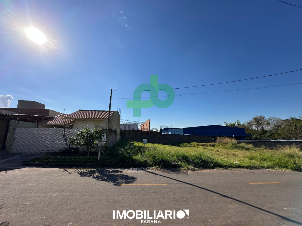 Terreno para  Venda em Umuarama pela Paullyne Bianca corretora de imóveis