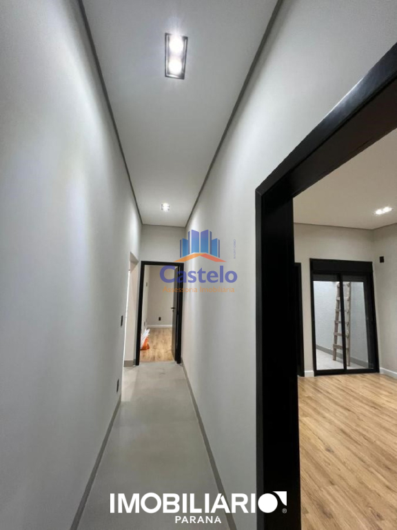 Residência para  Venda em Umuarama pela Castelo Assessoria Imobiliária