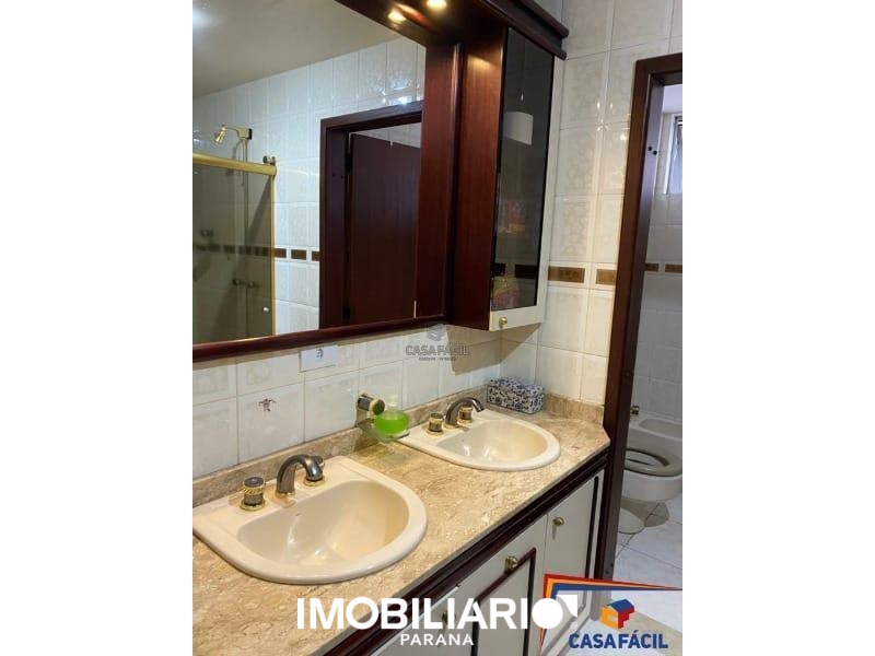 Apartamento para  Venda em Campo Mourão pela Casa fácil