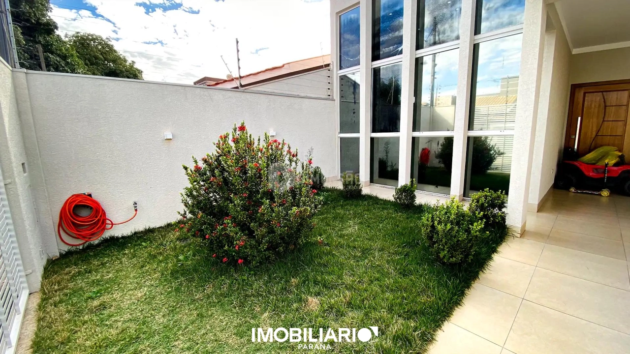 Residência para  Venda em Umuarama pela Dimensão