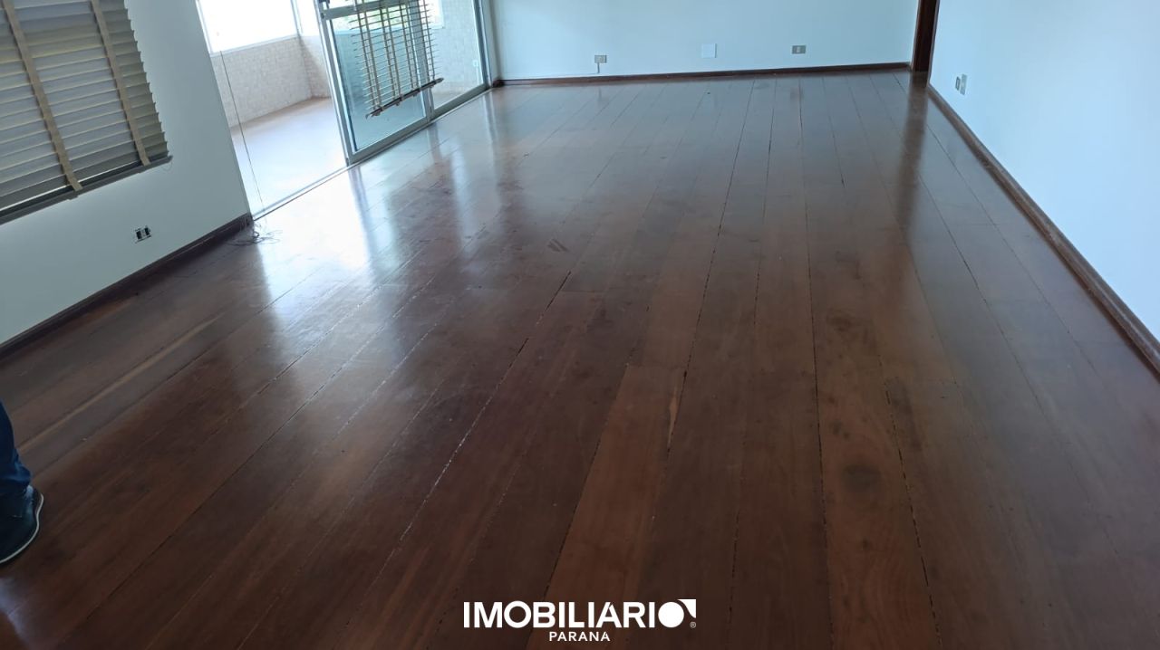 Apartamento para  Venda em Campo Mourão pela Nadiel Imóveis