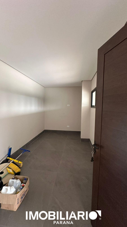 Sobrado para  Venda em Campo Mourão pela Casa fácil