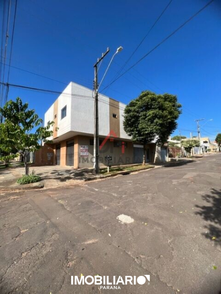 Sobrado para  Venda em Umuarama pela DPI Imobiliária