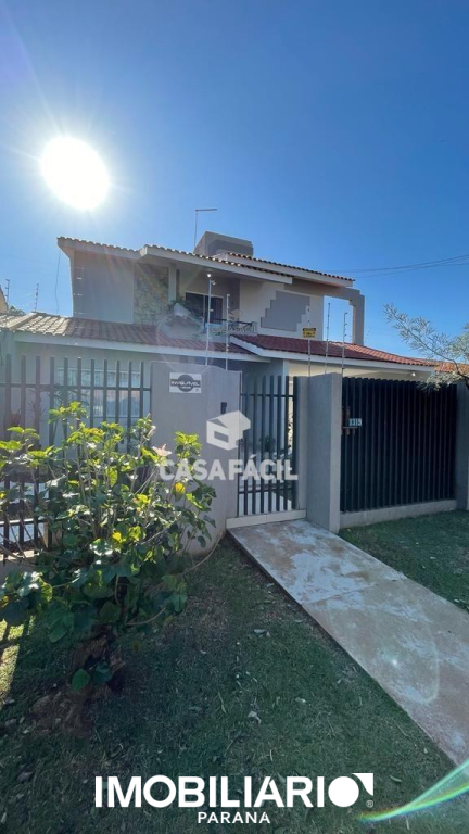 Sobrado para  Venda em Campo Mourão pela Casa fácil