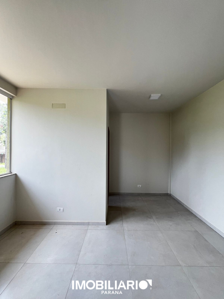 Salão Comercial para  Alugar em Umuarama pela Caetano & Otávio