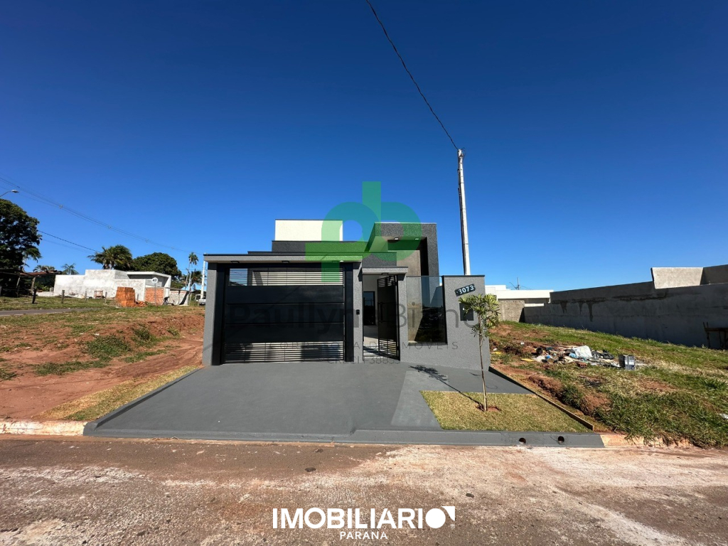 Residência para  Venda em Umuarama pela Paullyne Bianca corretora de imóveis