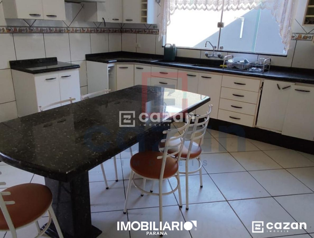 Residência para  Venda em Umuarama pela Cazan Imóveis