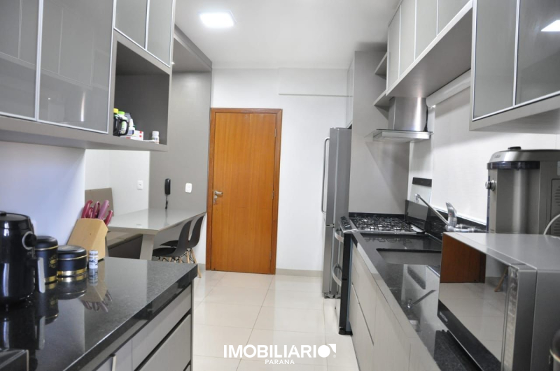 Apartamento para  Venda em Umuarama pela Babolim