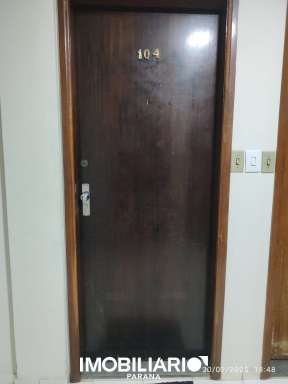 Apartamento para  Alugar em Umuarama pela Babolim