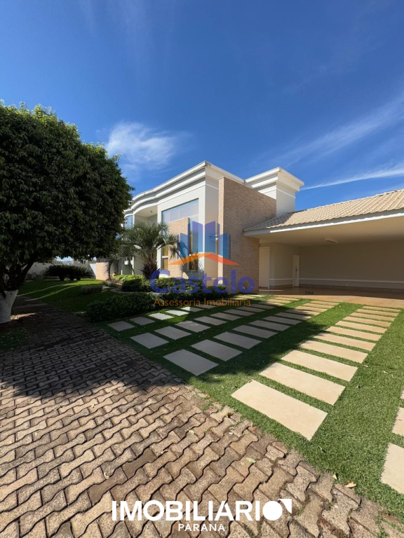 Sobrado para  Venda em Umuarama pela Castelo Assessoria Imobiliária