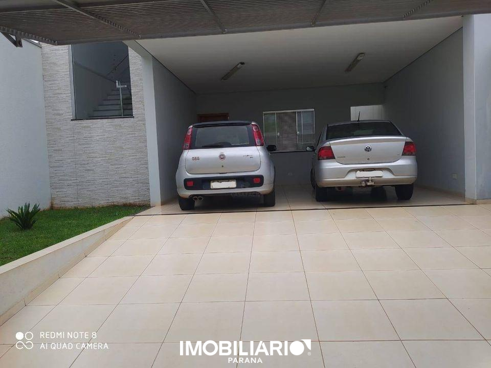 Sobrado para  Venda em Campo Mourão pela Casa fácil