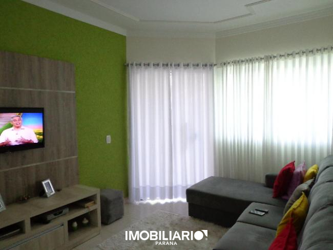 Residência para  Venda em Umuarama pela Araujo