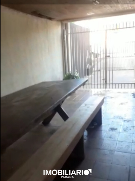 Residência para  Venda em Umuarama pela Araujo